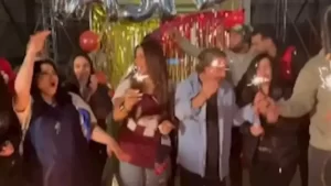 ياسمين عبد العزيز تحتفل بعيد ميلادها مع فريق عمل أحدث مسلسلاتها "ونقابل حبيب" الفرصة - 1 - سيناء الإخبارية