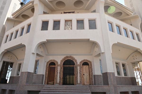 محافظ جنوب سيناء يتفقد مشروعات حيوية في نويبع ويستعرض خطط التنمية مع شيوخ العواقل - 17 - سيناء الإخبارية
