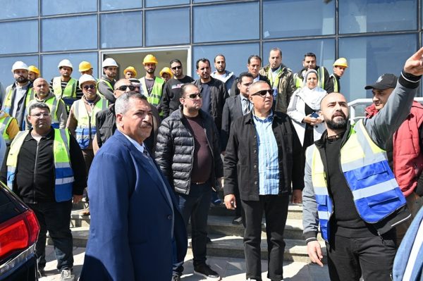 محافظ جنوب سيناء يتفقد مشروعات حيوية في نويبع ويستعرض خطط التنمية مع شيوخ العواقل - 9 - سيناء الإخبارية