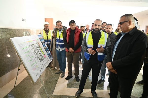 محافظ جنوب سيناء يتفقد مشروعات حيوية في نويبع ويستعرض خطط التنمية مع شيوخ العواقل - 7 - سيناء الإخبارية