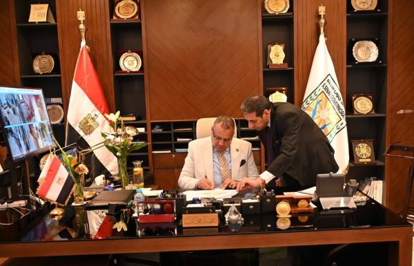 محافظ جنوب سيناء يعتمد نتيجة الشهادة الإعدادية بنسبة نجاح 73.86% - 1 - سيناء الإخبارية