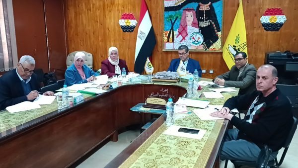 حمزة رضوان لجنة المقابلات الشخصية لاختيار مديري ووكلاء المدارس والموجهين بشمال سيناء - 1 - سيناء الإخبارية