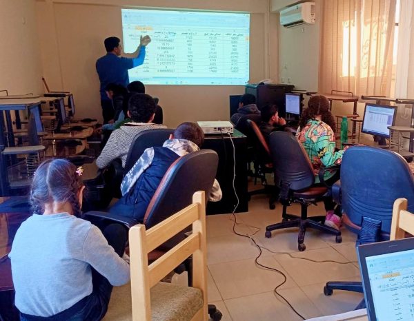 ثقافة جنوب سيناء تختتم دورة تدريبية في "مايكروسوفت إكسيل" ضمن مبادرة "بداية جديدة لبناء الإنسان" - 1 - سيناء الإخبارية