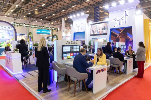 شريف فتحي يفتتح الجناح المصري في معرض شرق البحر المتوسط للسياحة 2025 بإسطنبول - 9 - سيناء الإخبارية