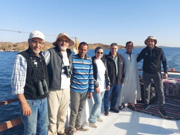 وفد وزاري يبحث تنشيط السياحة البيئية في أسوان وتطوير مشاهدة الطيور - 1 - سيناء الإخبارية