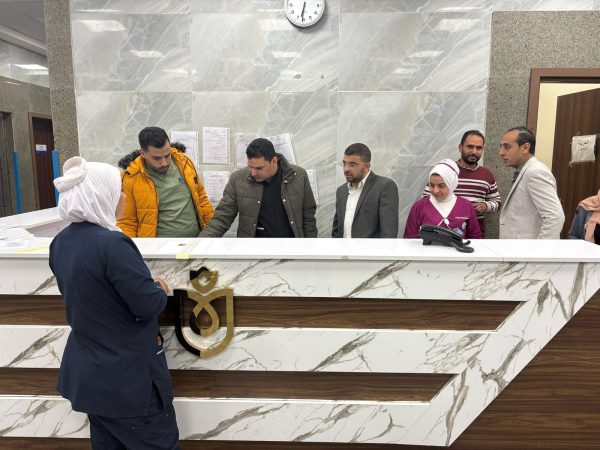 نائب مدير "الرعاية الصحية" بجنوب سيناء يتفقد مجمع الفيروز الطبي لمتابعة سير العمل - 3 - سيناء الإخبارية