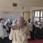 الإدارة الصحية بالعريش تنظم ندوة توعوية بعنوان "جيل بكرا يكبر بصح" في معهد فتيات الصفا - 1 - سيناء الإخبارية
