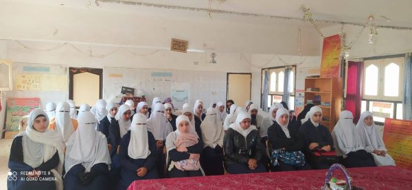 الإدارة الصحية بالعريش تنظم ندوة توعوية بعنوان "جيل بكرا يكبر بصح" في معهد فتيات الصفا - 1 - سيناء الإخبارية