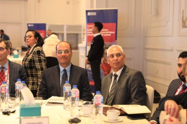 جامعة العريش تشارك في ملتقى الجامعات المصرية البريطانية لتعزيز الشراكات الأكاديمية الدولية - 3 - سيناء الإخبارية
