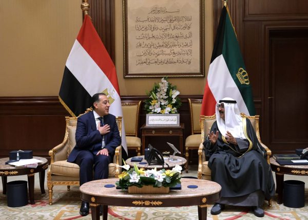 أمير الكويت يستقبل مصطفى مدبولي ويؤكد دعم بلاده للاستثمار في مصر - 3 - سيناء الإخبارية