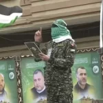 الفصائل الفلسطينية تُسلم الصليب الأحمر ثلاثة محتجزين إسرائيليين.. صور - 11 - سيناء الإخبارية