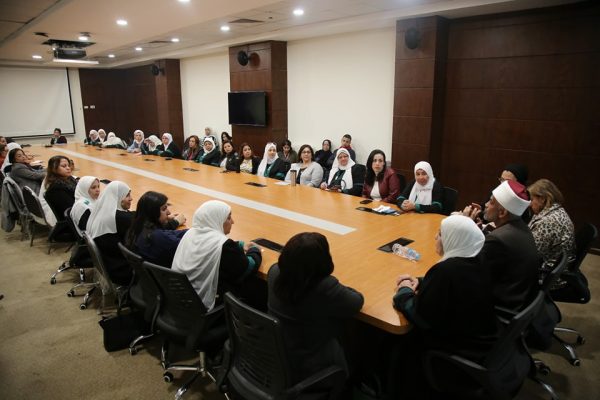 معرض القاهرة الدولي للكتاب يشهد ندوات متنوعة حول الفن ومستقبل الدراسات الجغرافية ودور المرأة في المجتمع - 15 - سيناء الإخبارية