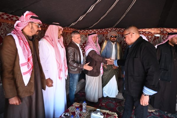 محافظ جنوب سيناء يتفقد مشروعات حيوية في نويبع ويستعرض خطط التنمية مع شيوخ العواقل - 25 - سيناء الإخبارية
