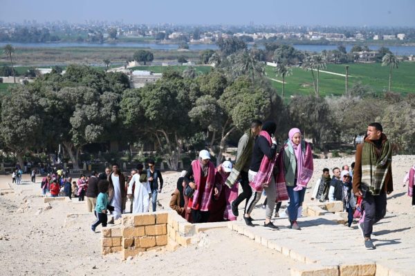 140 شابا من المحافظات الحدودية في رحلة أثرية بالمنيا.. 39 مقبرة تحكي تاريخ الدولة الوسطى - 19 - سيناء الإخبارية