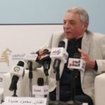 محمود حميدة: الكتاب كان بوابتي لفهم الجمهور.. وفؤاد حداد شاعر استثنائي ظلمته الأضواء - 9 - سيناء الإخبارية