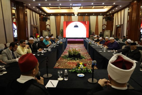 وزير الأوقاف يلتقي كبير وزراء سيلانجور لتعزيز التعاون الديني بين مصر وماليزيا - 1 - سيناء الإخبارية
