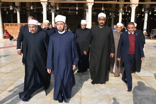وزير الأوقاف يتابع جاهزية المساجد الكبرى لاستقبال رمضان.. ويؤكد: راحة المصلين على رأس الأولويات - 3 - سيناء الإخبارية