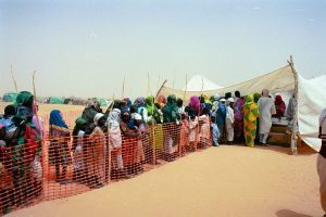 أطباء السودان : أكثر من 500 ألف شخص يواجهون الجوع فى معسكر زمزم للنازحين - 3 - سيناء الإخبارية