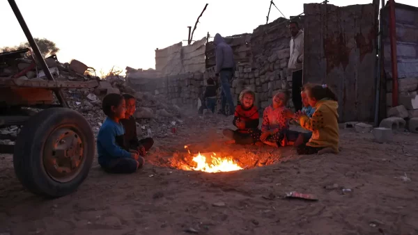 أطفال غزة من البرد - سيناء الإخبارية