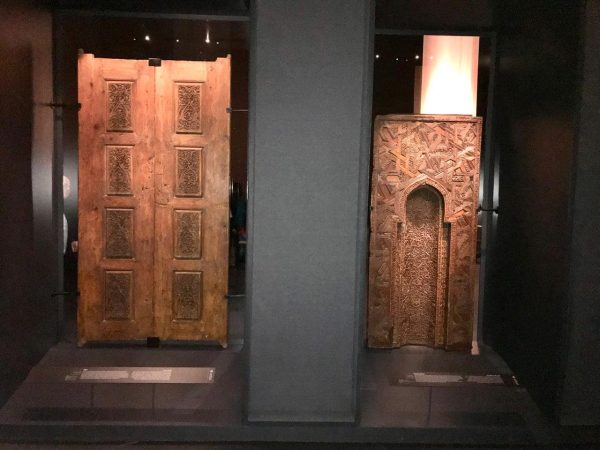وزارة السياحة تشارك بـ8 قطع أثرية إسلامية في بينالي الفنون الإسلامية بجدة - 3 - سيناء الإخبارية