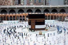 السعودية تمنع نقل صلاة التراويح عبر وسائل الإعلام وعدم استخدام الكاميرات الموجودة في المساجد - 3 - سيناء الإخبارية
