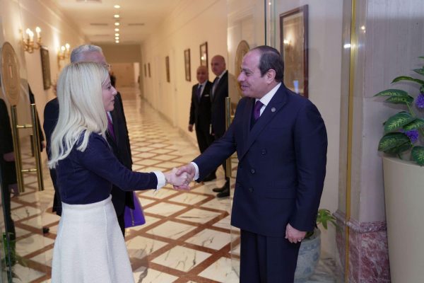 السيسي يستقبل رئيسة مجلس النواب القبرصي ويؤكد عمق العلاقات الثنائية والتنسيق المشترك - 1 - سيناء الإخبارية