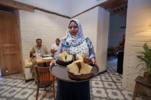 المتحف القومي للحضارة يشهد استعراض تجربة مشروع " أوكرا " لإحياء الأكلات التراثية بإسنا - 3 - سيناء الإخبارية