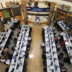 البورصة تواصل الصعود في مستهل تعاملات الإثنين بعد مكاسب أول رمضان - 3 - سيناء الإخبارية