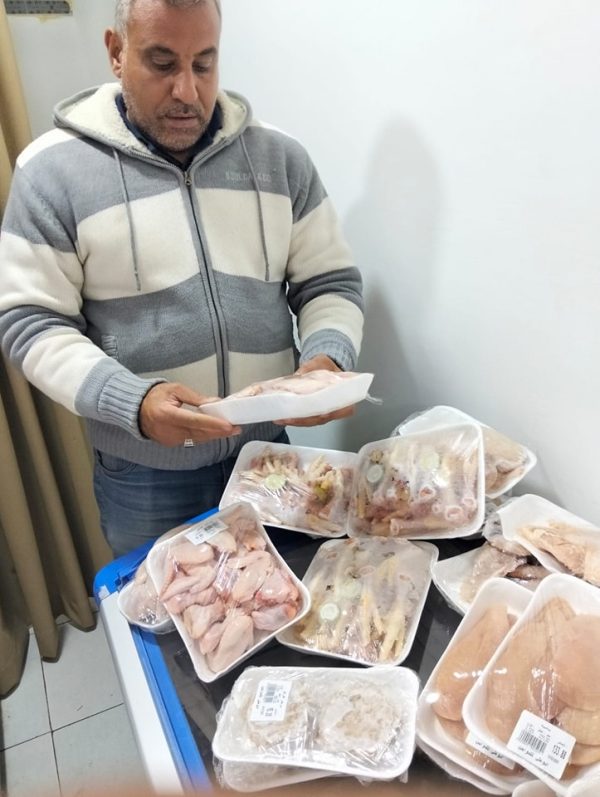 تموين جنوب سيناء تضبط 165 كيلو بودرة إطفاء منتهية الصلاحية وتحرر 80 محضرًا متنوعًا - 5 - سيناء الإخبارية