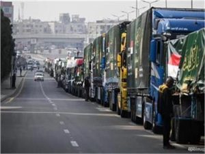 دخول 222 شاحنة مساعدات إلى معبري العوجة وكرم أبوسالم اليوم حتى الآن - 3 - سيناء الإخبارية