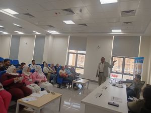 دورة تدريبية عن أعمال الفيروسات الكبدية للفرق الطبية بمجمع الفيروز الطبي بجنوب سيناء - 1 - سيناء الإخبارية