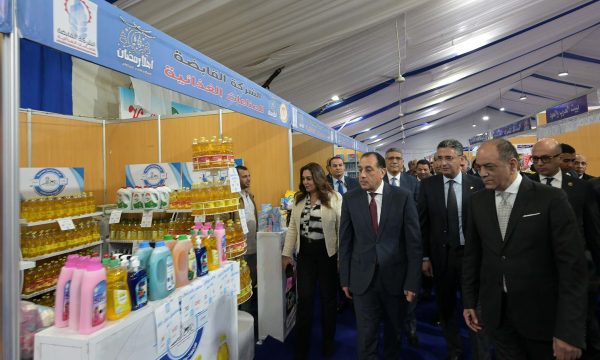 رئيس الوزراء يفتتح 30 معرضًا لـ"أهلًا رمضان" في الجيزة بتخفيضات من 20 إلى 30% - 25 - سيناء الإخبارية