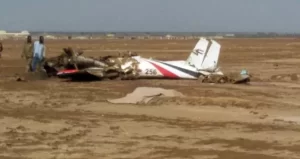 مقتل 3 مدنيين فى حادث سقوط طائرة عسكرية سودانية تقل ضباطا كبارا - 1 - سيناء الإخبارية