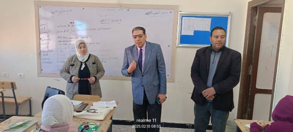 وكيل تعليم جنوب سيناء يتفقد مدرسة النصر في ثاني أيام الفصل الدراسي الثاني - 3 - سيناء الإخبارية