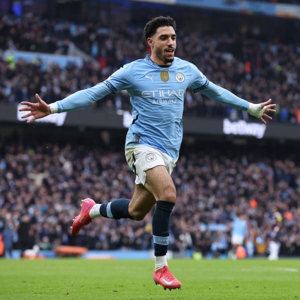 عمر مرموش يُشعل الملاعب الإنجليزية.. "ملك مصر الجديد" يتصدر التريند بعد هاتريك نيوكاسل - 5 - سيناء الإخبارية