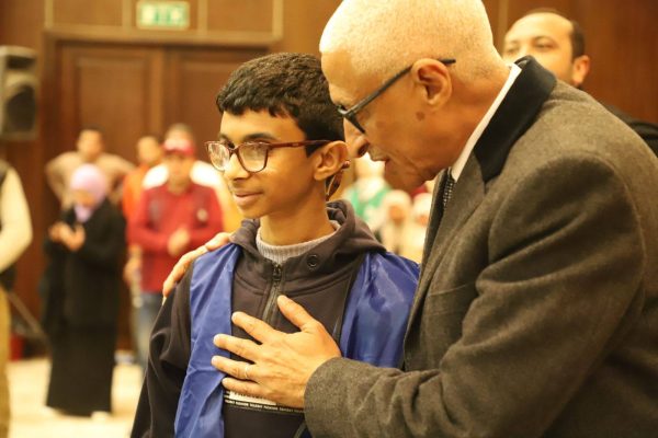 محافظ شمال سيناء يشهد انطلاق قافلة "إيد واحدة" لدعم 90 ألف مستفيد بالمحافظة - 1 - سيناء الإخبارية