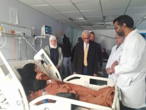 محافظ شمال سيناء : مصر قامت بمد جسر بري لنقل المساعدات الإنسانية والاغاثية إلى غزة - 5 - سيناء الإخبارية