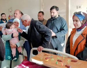 محافظ شمال سيناء وسفير فلسطين يزورون الجرحي والمرضي الفلسطينيين بمستشفي العريش - 3 - سيناء الإخبارية
