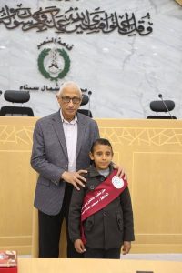 محافظ شمال سيناء يؤكد علي أهمية تحفيظ القرآن الكريم وتوفير الدعم اللازم للمقارئ - 1 - سيناء الإخبارية