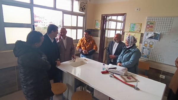 انطلاق الفصل الدراسي الثاني في شمال سيناء.. وكيل التعليم يتابع انتظام الدراسة بمدارس العريش - 7 - سيناء الإخبارية