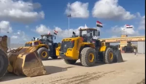 مصر تنفذ خطة علاج متكاملة لاستقبال المصابين الفلسطينيين..ومعدات إعمار القطاع تبدأ بالفعل في تمهيد الطرق - 3 - سيناء الإخبارية