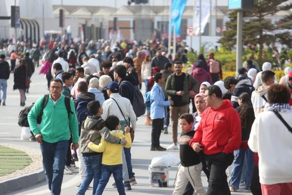 ختام فعاليات الدورة الـ56 لمعرض القاهرة الدولي للكتاب بحضور 5,6 ملايين زائر - 9 - سيناء الإخبارية