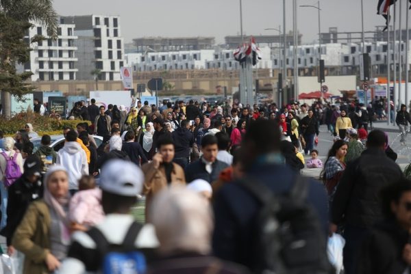 ختام فعاليات الدورة الـ56 لمعرض القاهرة الدولي للكتاب بحضور 5,6 ملايين زائر - 11 - سيناء الإخبارية