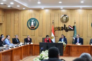 نائب وزير الصحة تشيد بجهود المنوفية في الملف السكاني وتدعو لتعزيز دور رجال الدين في التوعية بالرسالة السكانية - 5 - سيناء الإخبارية