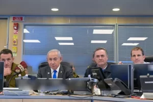 نتنياهو يوجه بتنفيذ عملية هجومية على الضفة عقب تفجير الحافلات - 1 - سيناء الإخبارية