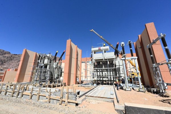 وزير الإسكان يتفقد محطة محولات كهرباء سانت كاترين وموقع التجلي الأعظم - 11 - سيناء الإخبارية