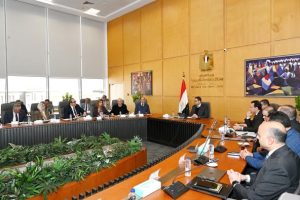 وزير الإسكان يشدد على الانتهاء من مشروع تطوير موقع التجلي الأعظم بالجداول الزمنية المحددة - 5 - سيناء الإخبارية