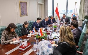 وزير الصحة يبحث مع سفير كوريا الجنوبية تعزيز التعاون الطبي والاستثماري - 3 - سيناء الإخبارية