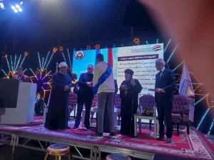 محافظ جنوب سيناء ووزير الأوقاف يشاركان في إفطار جماعي للأطفال الأيتام وذوي الهمم بشرم الشيخ - 17 - سيناء الإخبارية