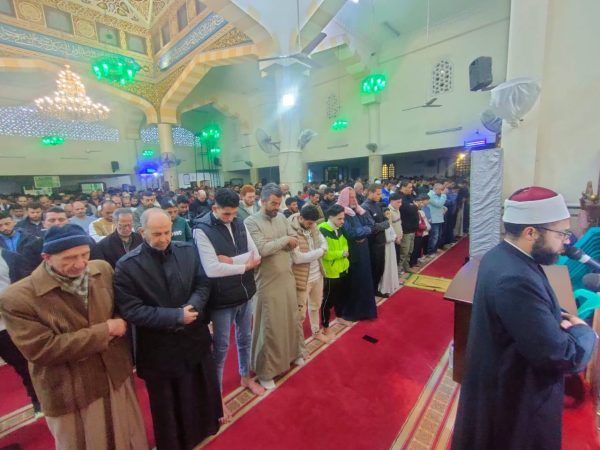 أجواء روحانية تملأ مساجد شمال سيناء في ثاني ليالي رمضان وسط حضور كثيف للمصلين - 1 - سيناء الإخبارية